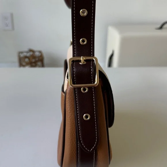 ✨Coach Macie Suede Colorblock Cream and Brown Leather Crossbody Bag - New - Picture 5 of 12